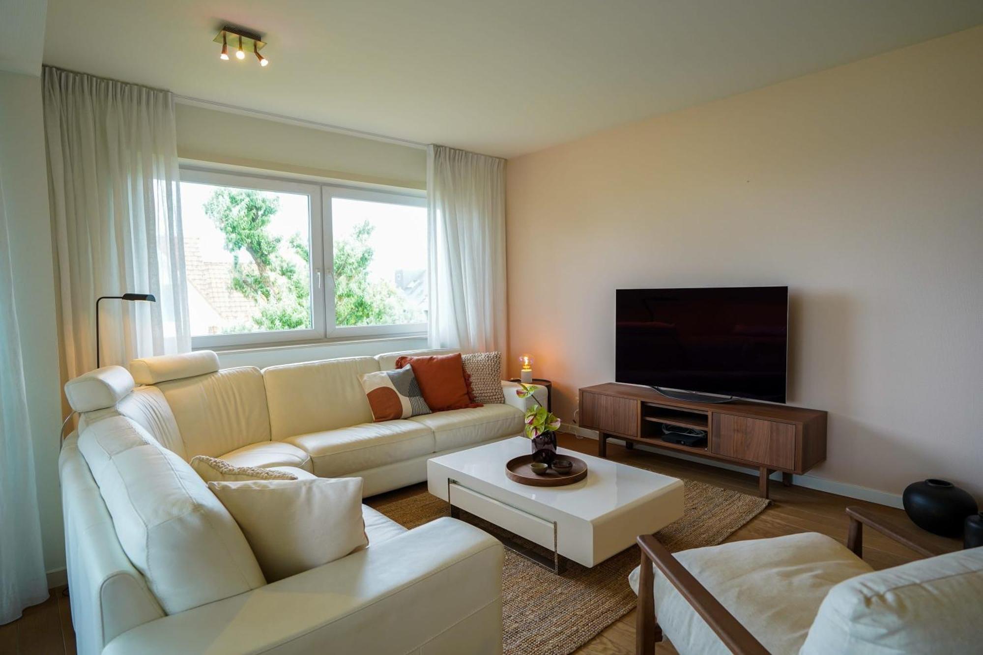 Appartement Huswell - With Sea View & Terrace In Oostduinkerke Coxyde